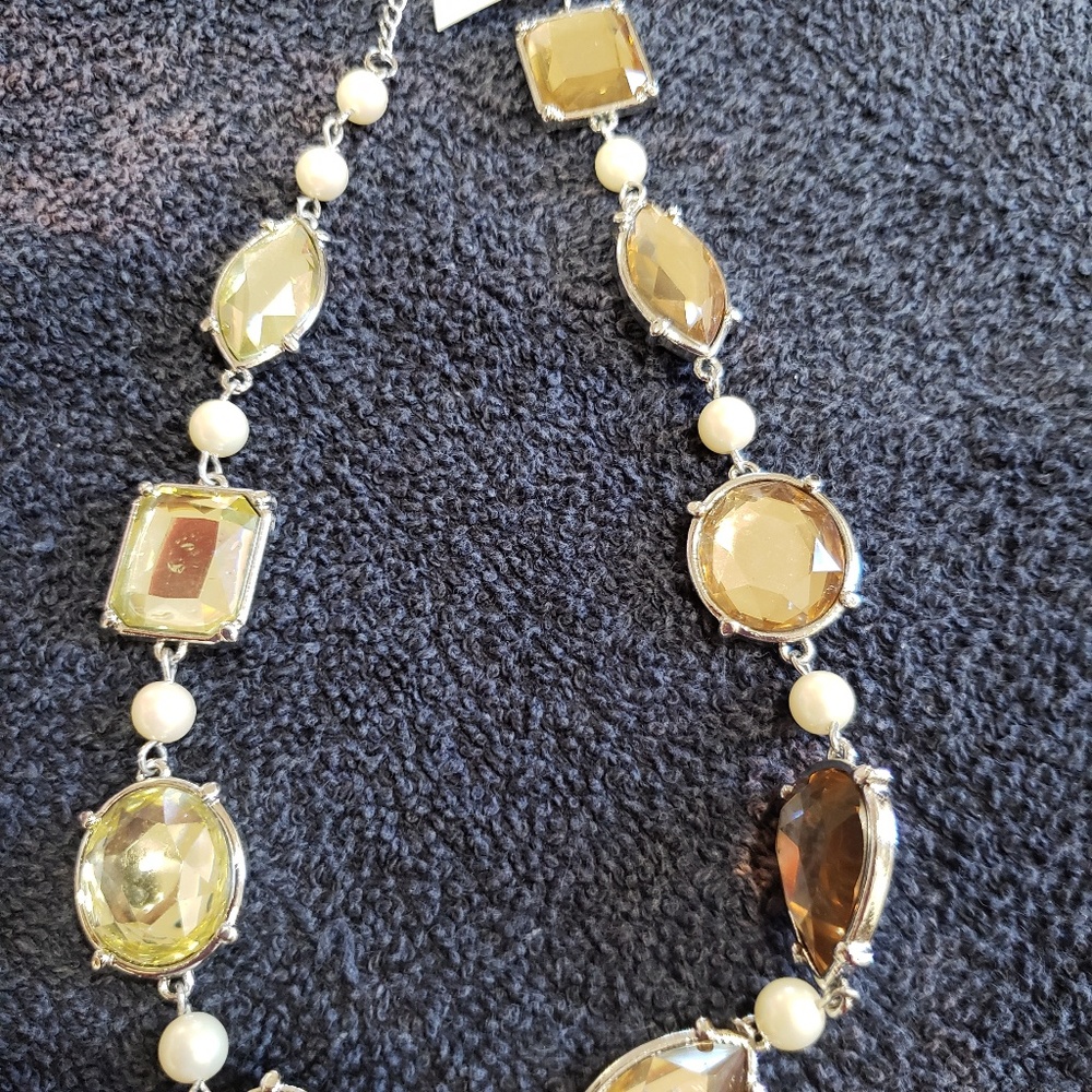 Jewelry - Picture 2 of 8